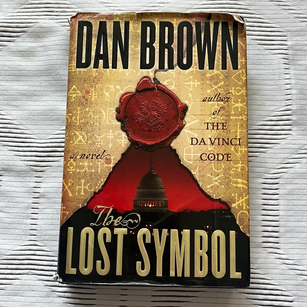 Hardcover The Lost Symbol by Dan Brown